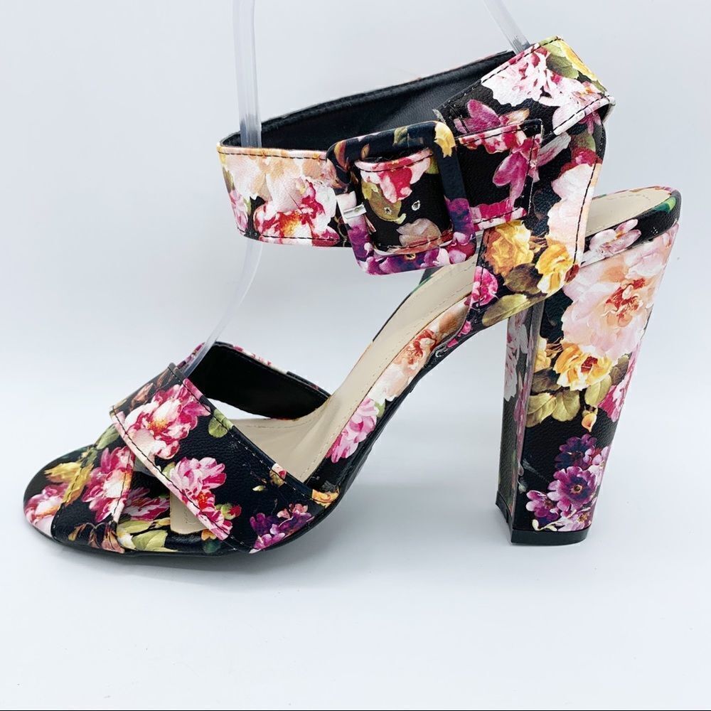 Bamboo Bright Pink Floral‎ Chunky Heel Sandal Sz 10